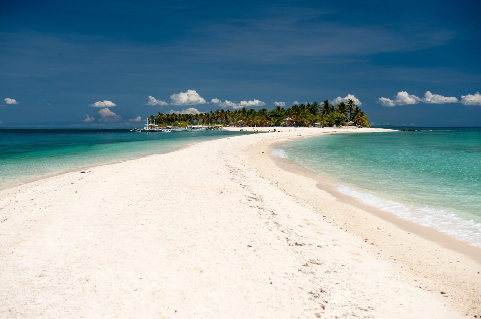 In der Business Class auf die Philippinen fliegen nur 850 Euro