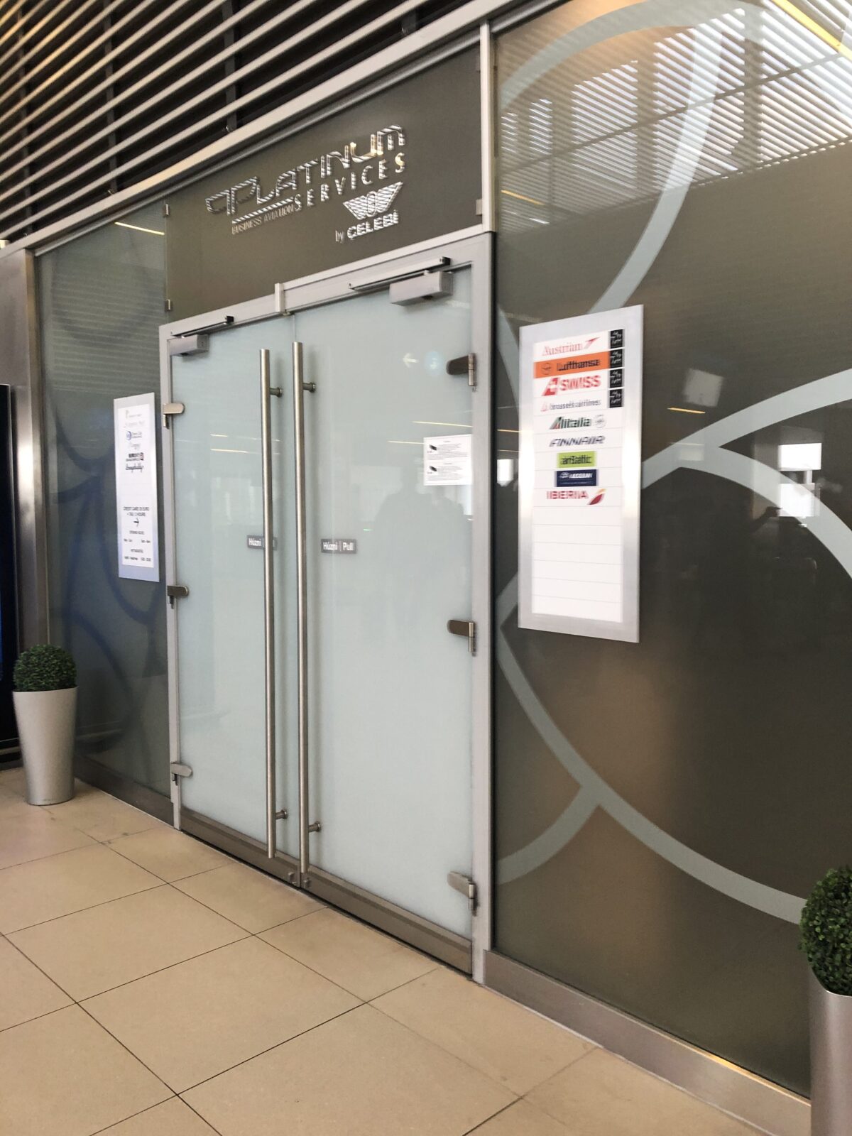 Review: Platinum Flughafen Lounge in Budapest