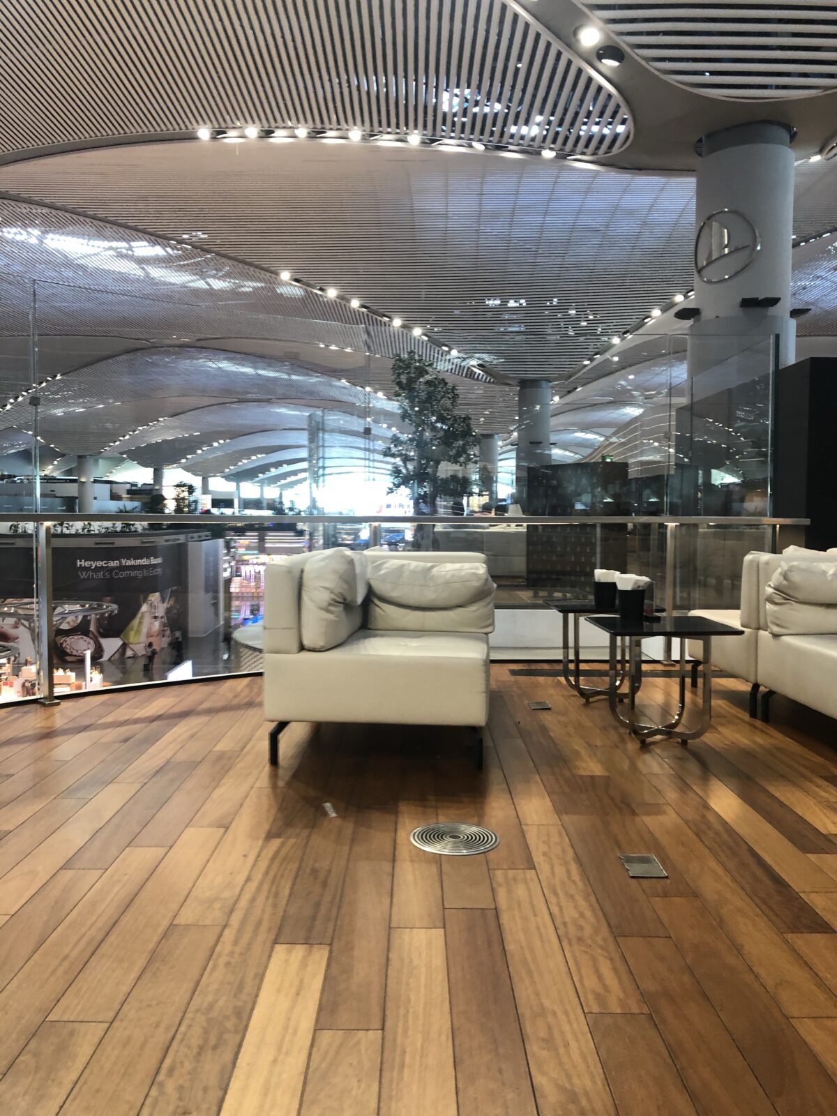 Review: Turkish Airlines Lounge Miles&Smiles in Istanbul