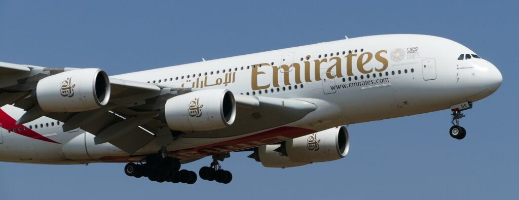 Emirates Flüge mit Amex Rewards Punkten buchen