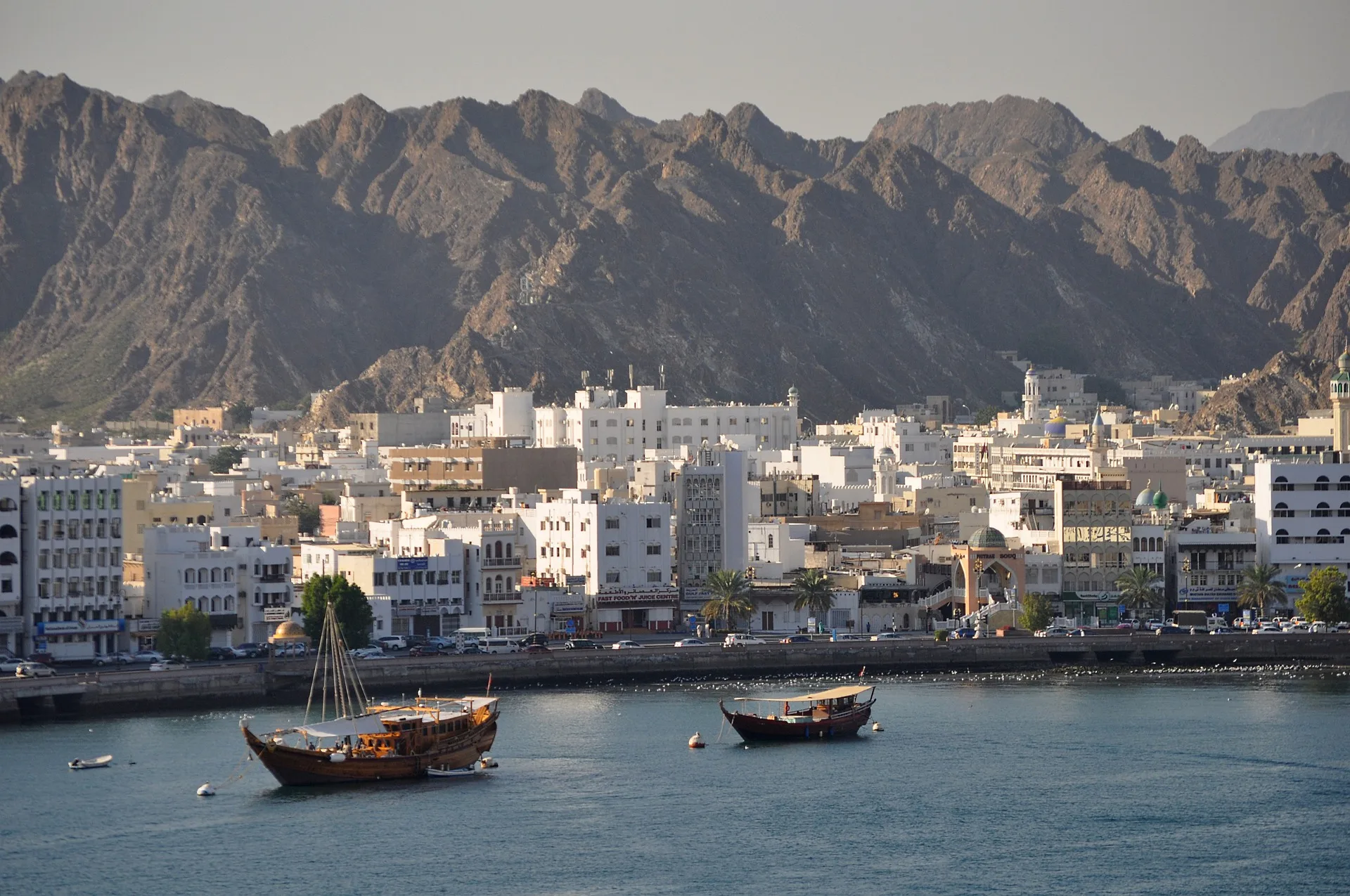 In den Oman in der Business Class für 1.372 Euro