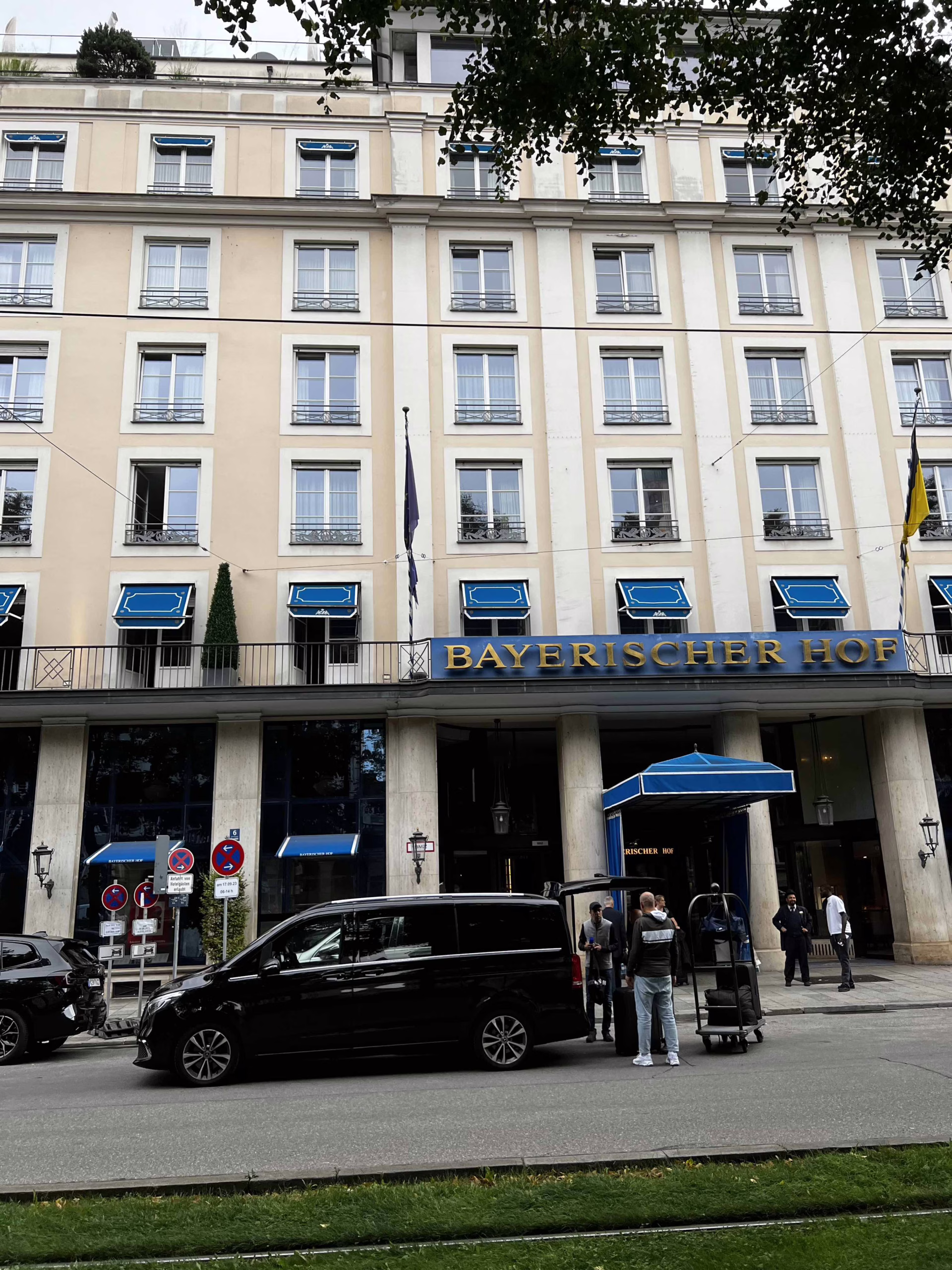 Luxushotel Bayerischer Hof in München Luxushotel Bayerischer Hof in München